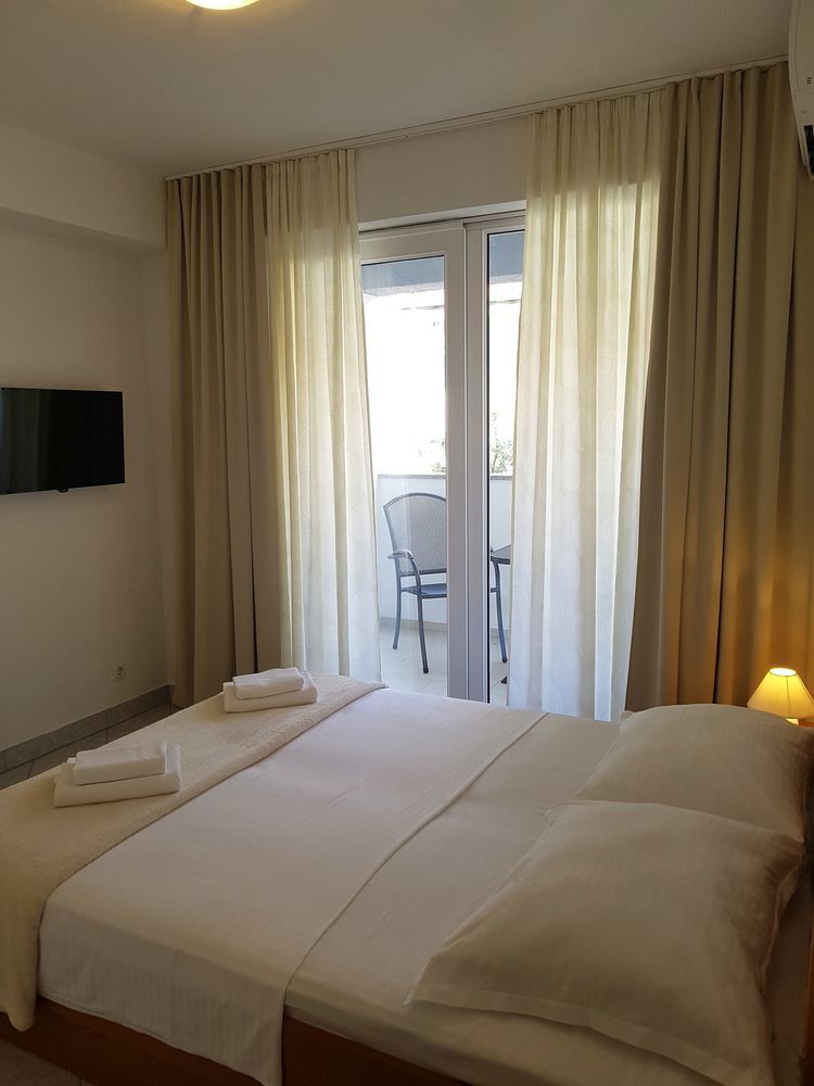 Sunset Split Hotel Podstrana Exterior photo